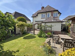 Photo 32- click for photo gallery